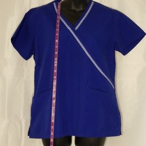 SB Scrubs scrub top
